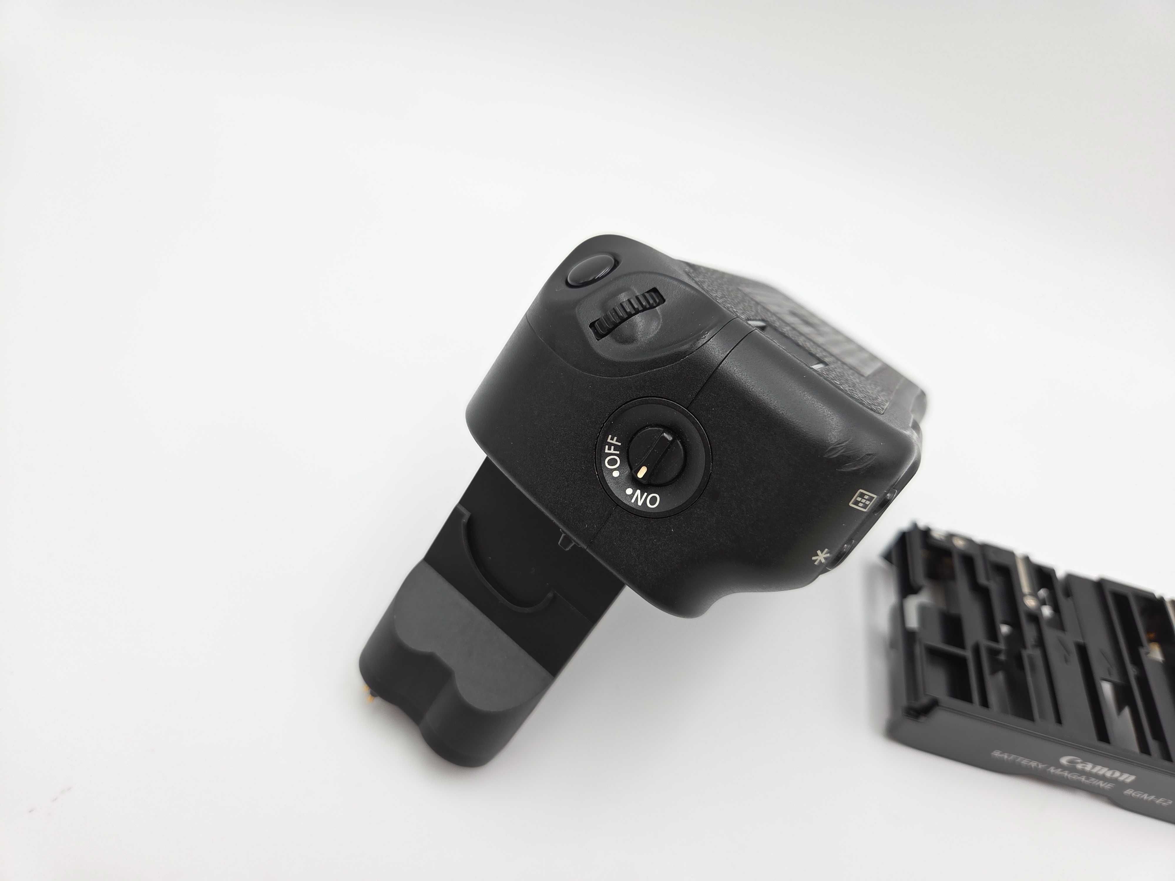 .Battery Grip Canon BG-E2 - do Canon EOS 20D, 30D i 40D - jak nowy