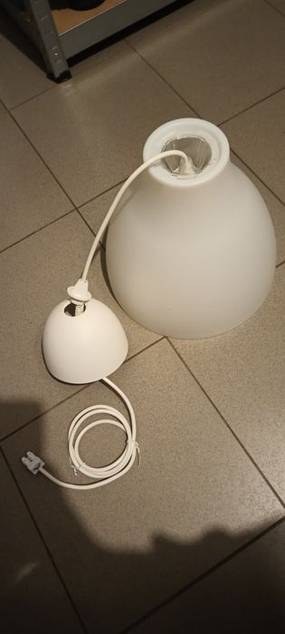 Lampa sufitowa biała wisząca Ikea melodi