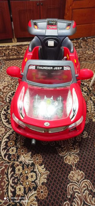 Електромобіль "JEEP" в робочому стані, для дитини до 30 кг