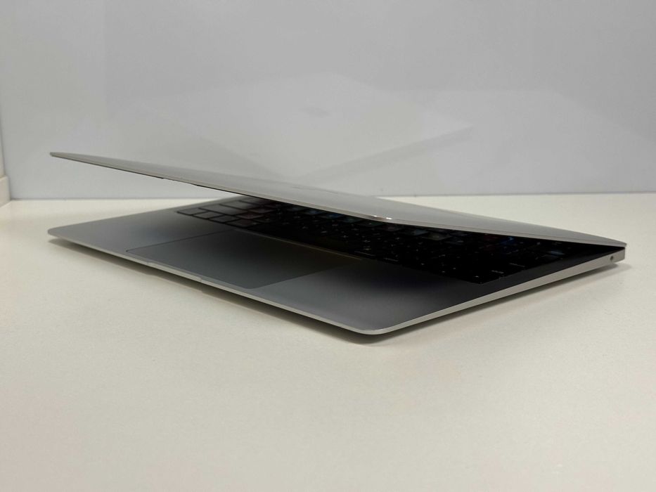 Apple MacBook Air 13 2019 i5 8GB RAM 128GB SSD Super Stan Gwarancja