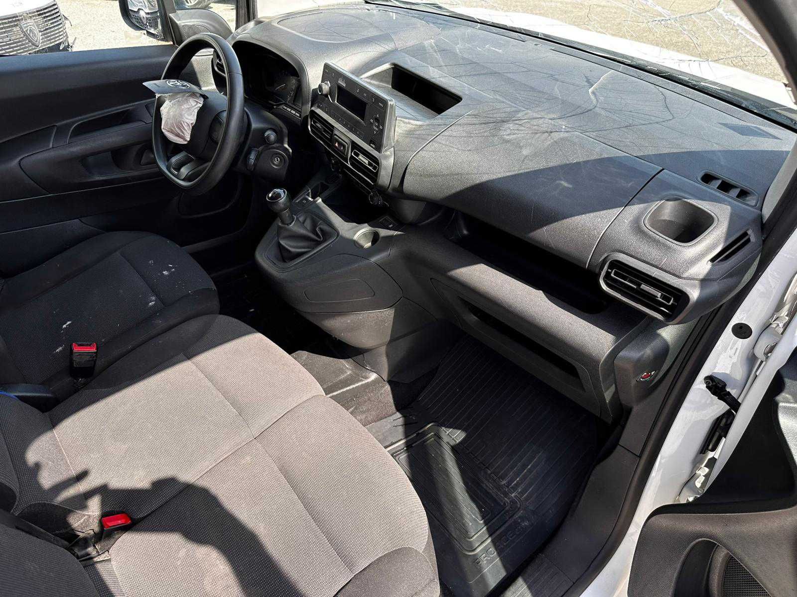 Toyota Proace City Van 1.5 D-4D 3 Lug de 2020 com IVA dedutível