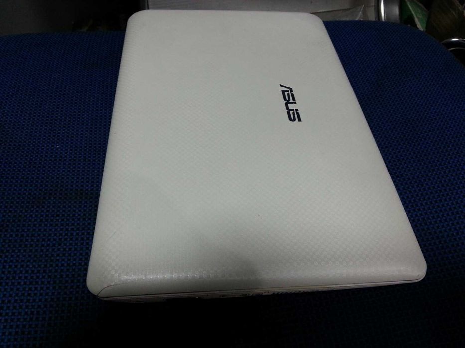 Нетбук ASUS Eee 1005PE