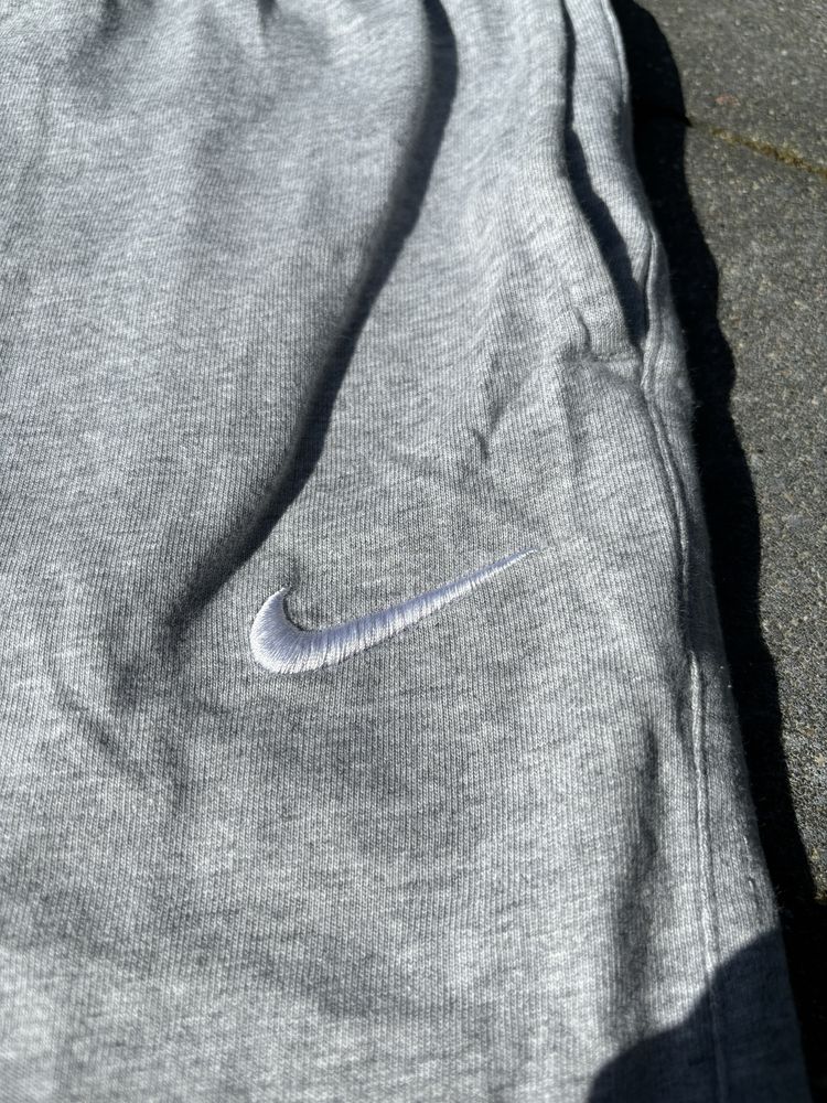 Spodenki Nike stan idealny