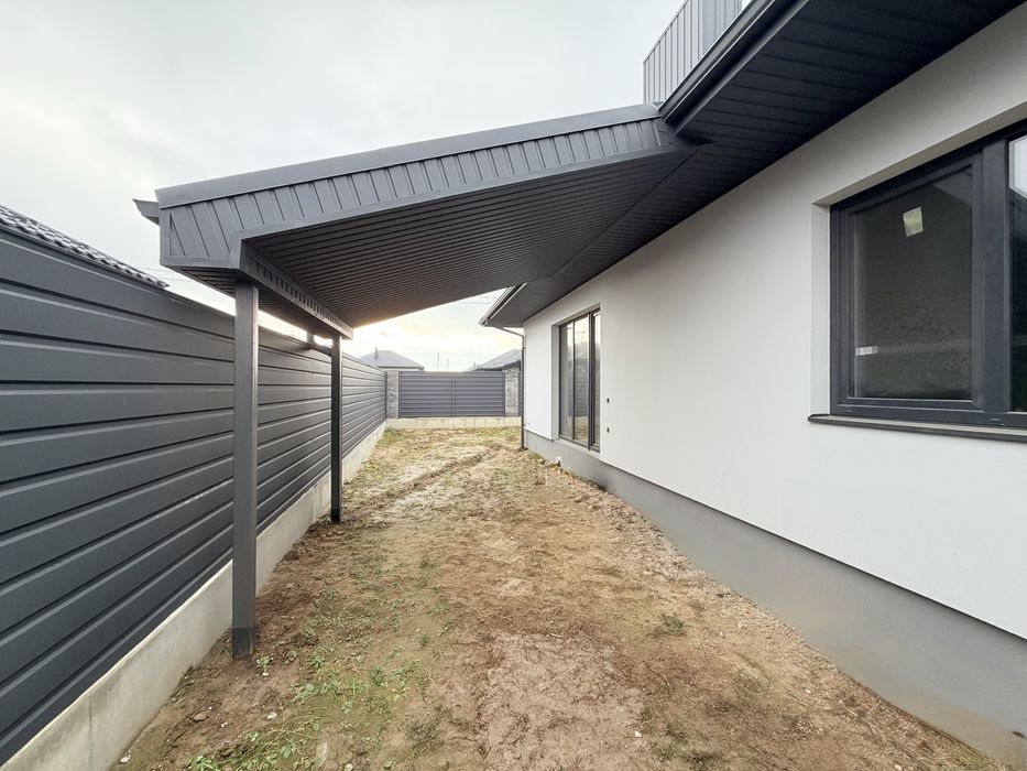 Продаж дуплексу в ТОПовій комплектації у с. Струмівка