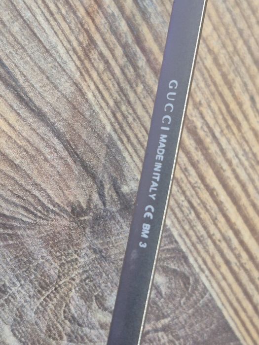 Металеві елегантні оправи для окулярів GG2288 від Gucci!