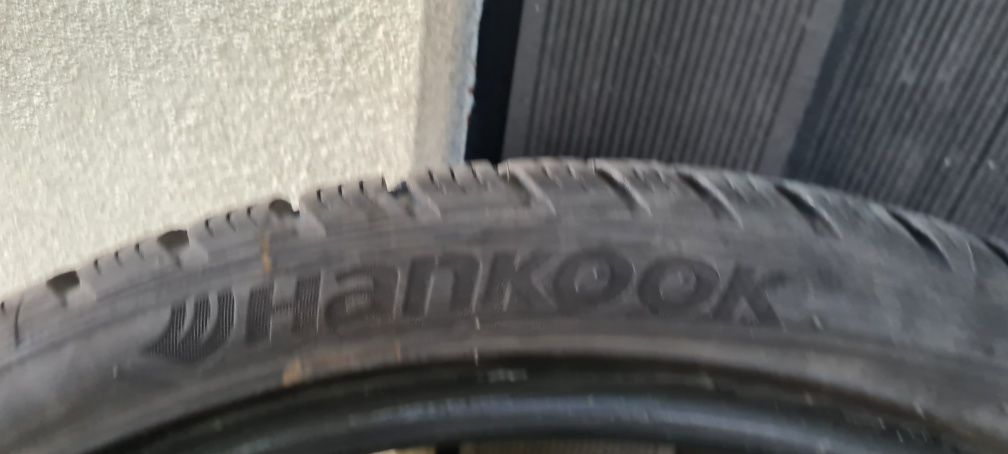 Sprzedam zimowa oponę hankook 245/35 r20