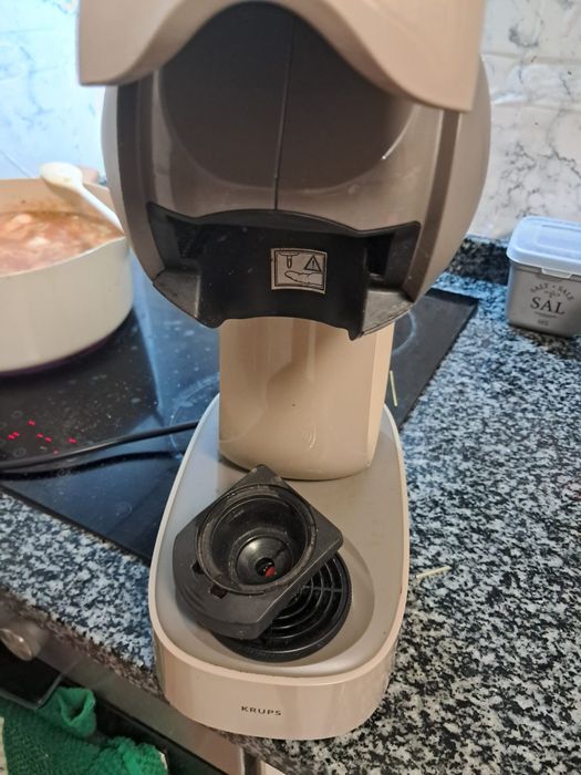 Vendo maquina dolce gusto infinissima Touch como nova