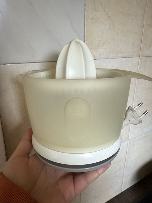 Соковижималка для цитрусових