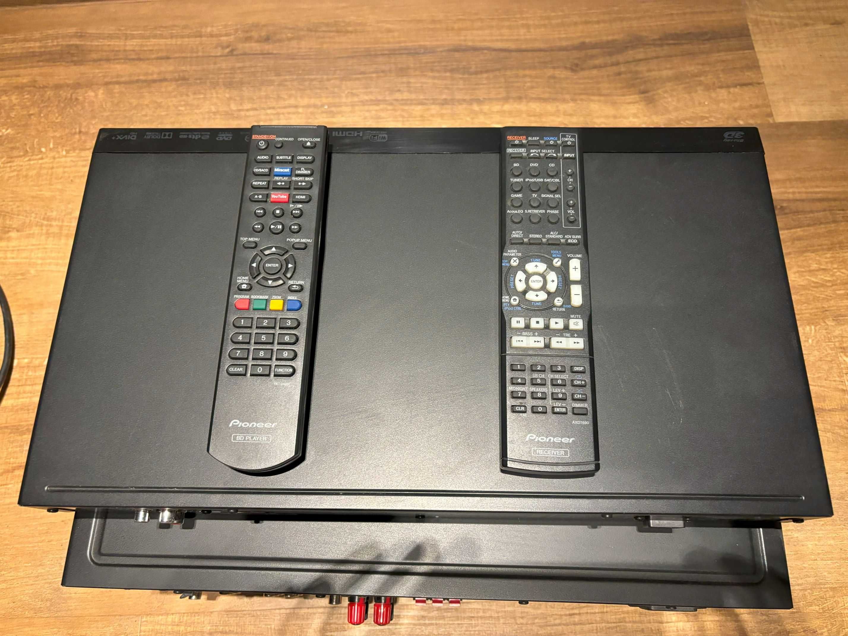 Amplituner Pioneer VSX-329