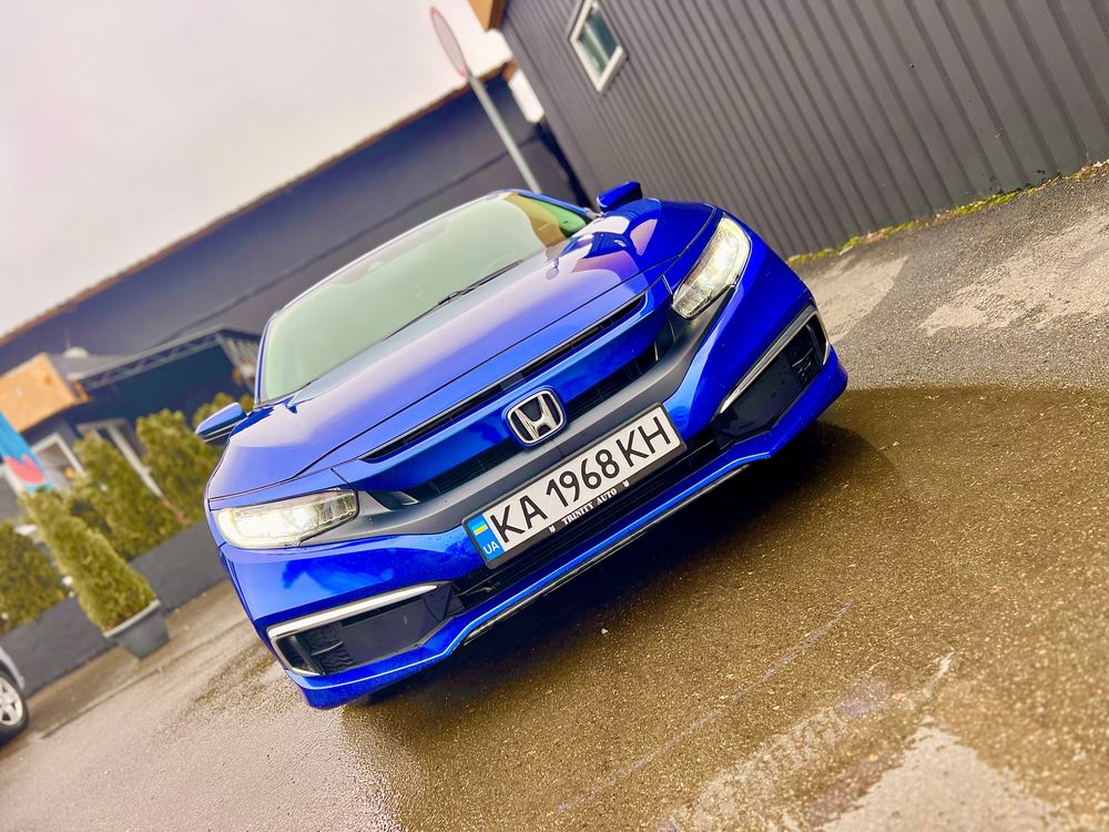 Продам Honda Civic X