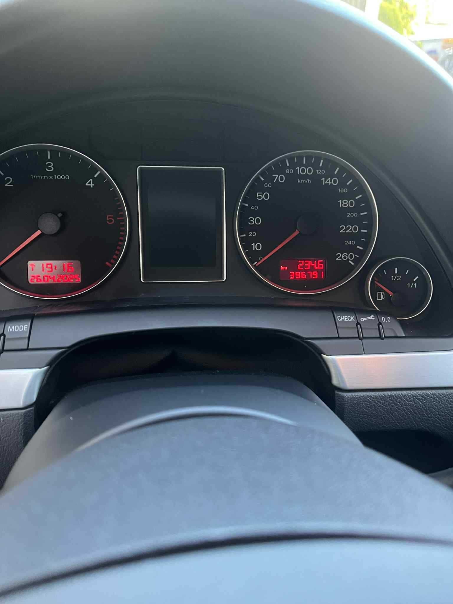 Audi A4 b7 1.9 tdi 2008 właściciel od 8 lat