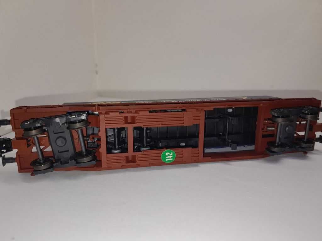 Вагон платформа 4-вісна з вантажем, метал. Roco 46363. Piko НО 1:87