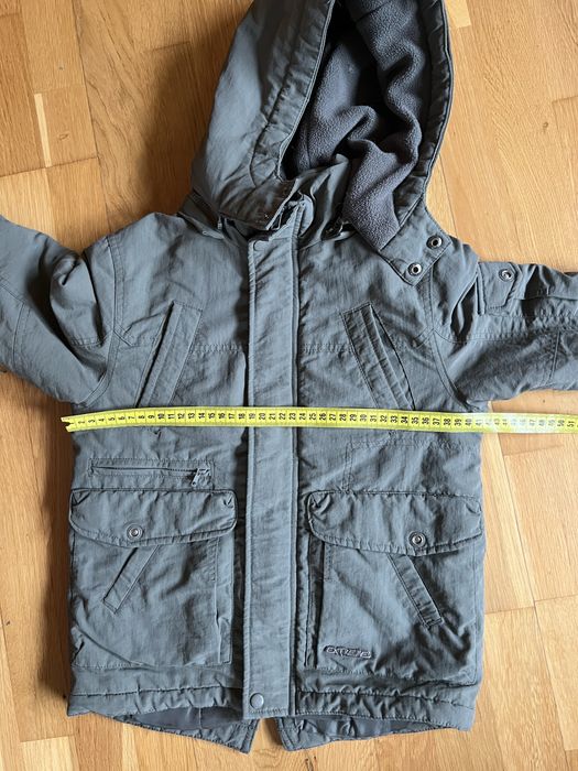 Недорого зимняя курика Reserved kids, на 5-6 лет, рост 116 см