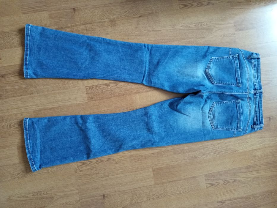 Jeansy flare M. Sara S