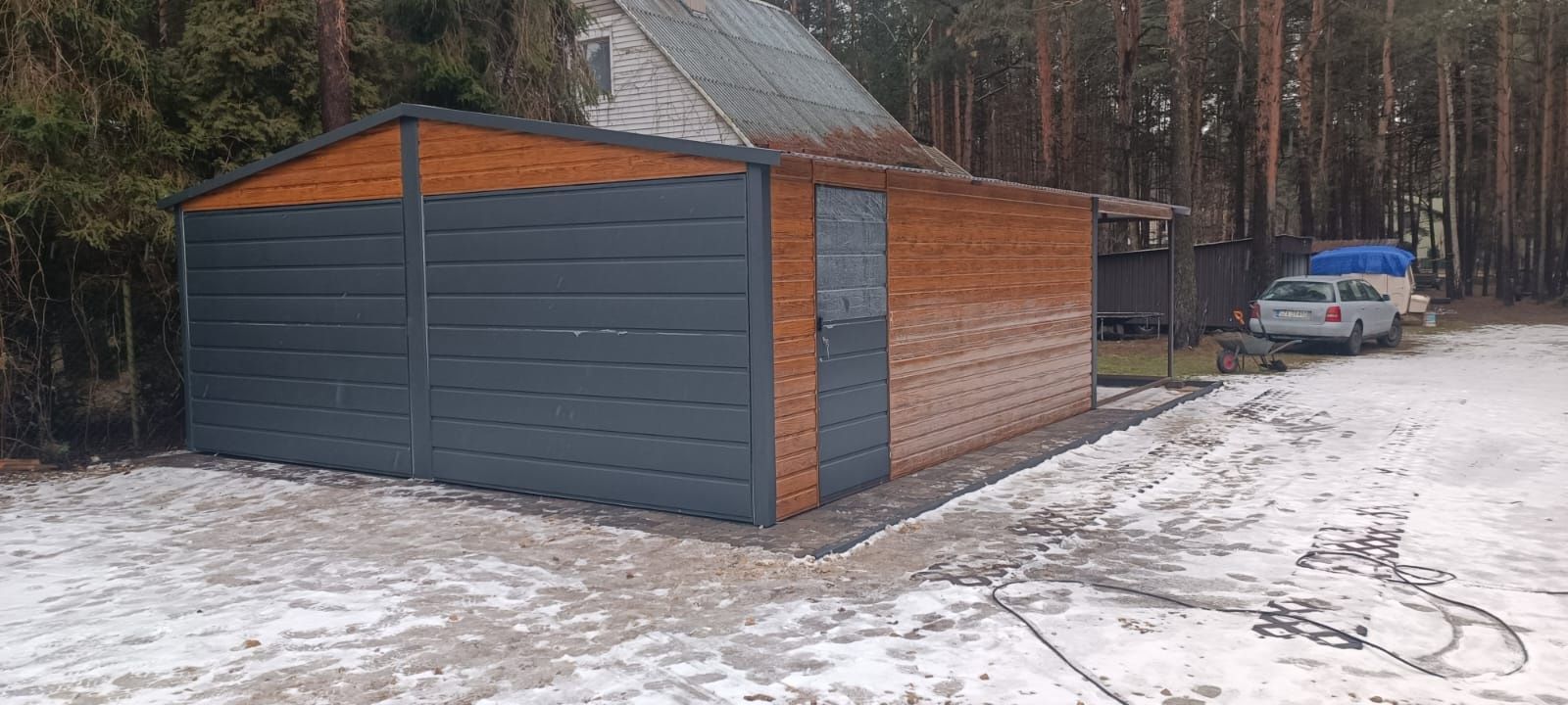 Garaz blaszak 350x6 grafit mat brama złoty dąb