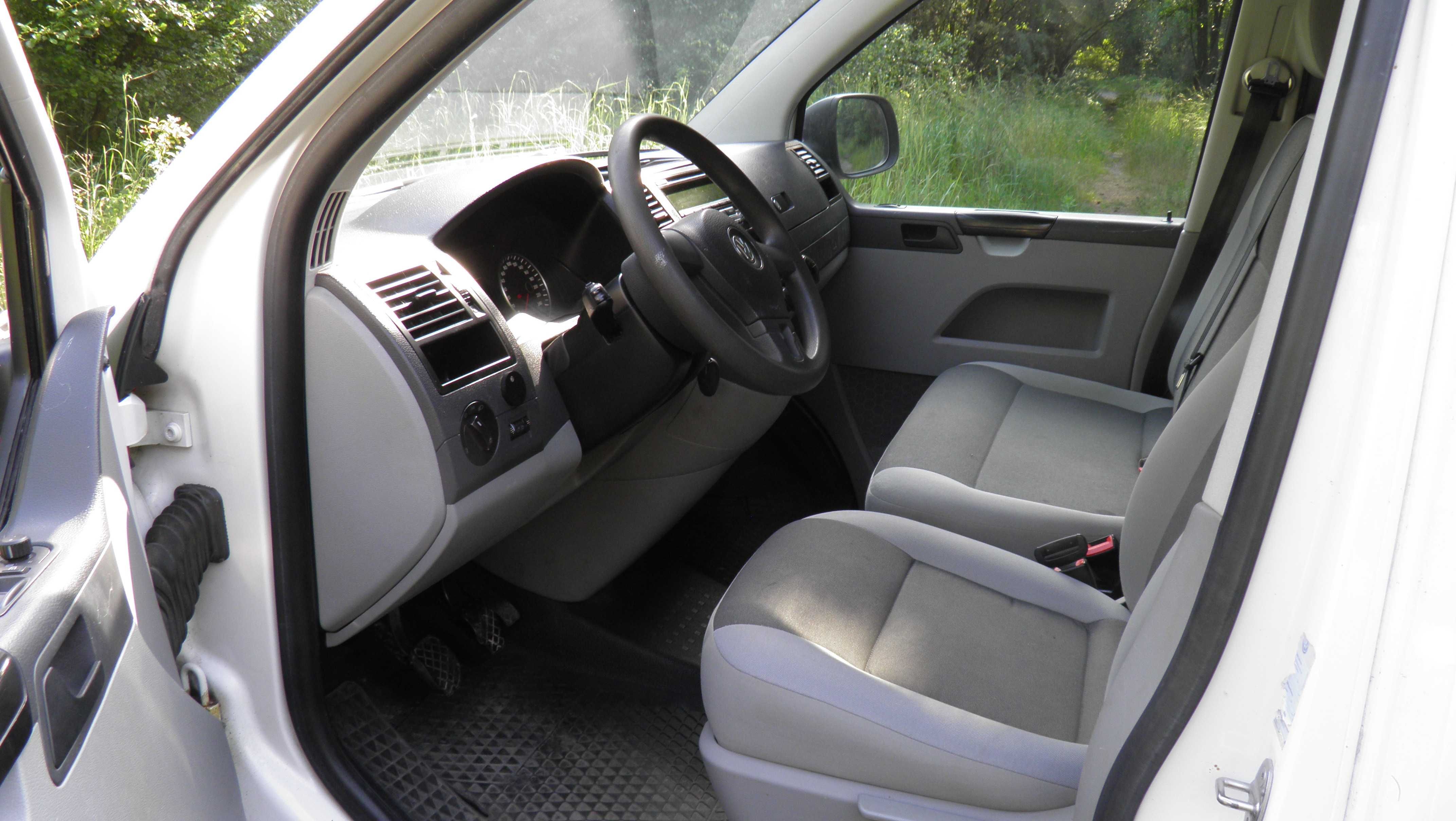 VW T5 Long 2.0 TDI