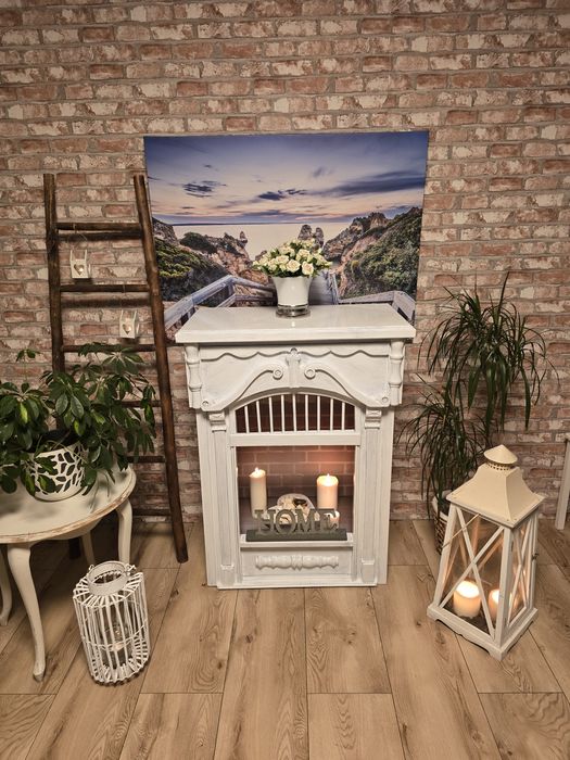 Kominek dekoracyjny w stylu prowansalskim portal kominkowy obudowa