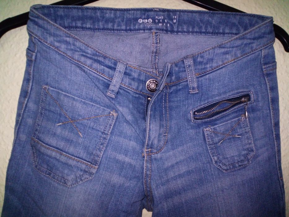 Spodnie jeansowe młodzieżowe roz.32