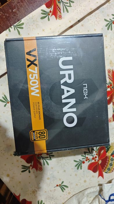 Fonte de Alimentação NOX URANO 750W 80plus
