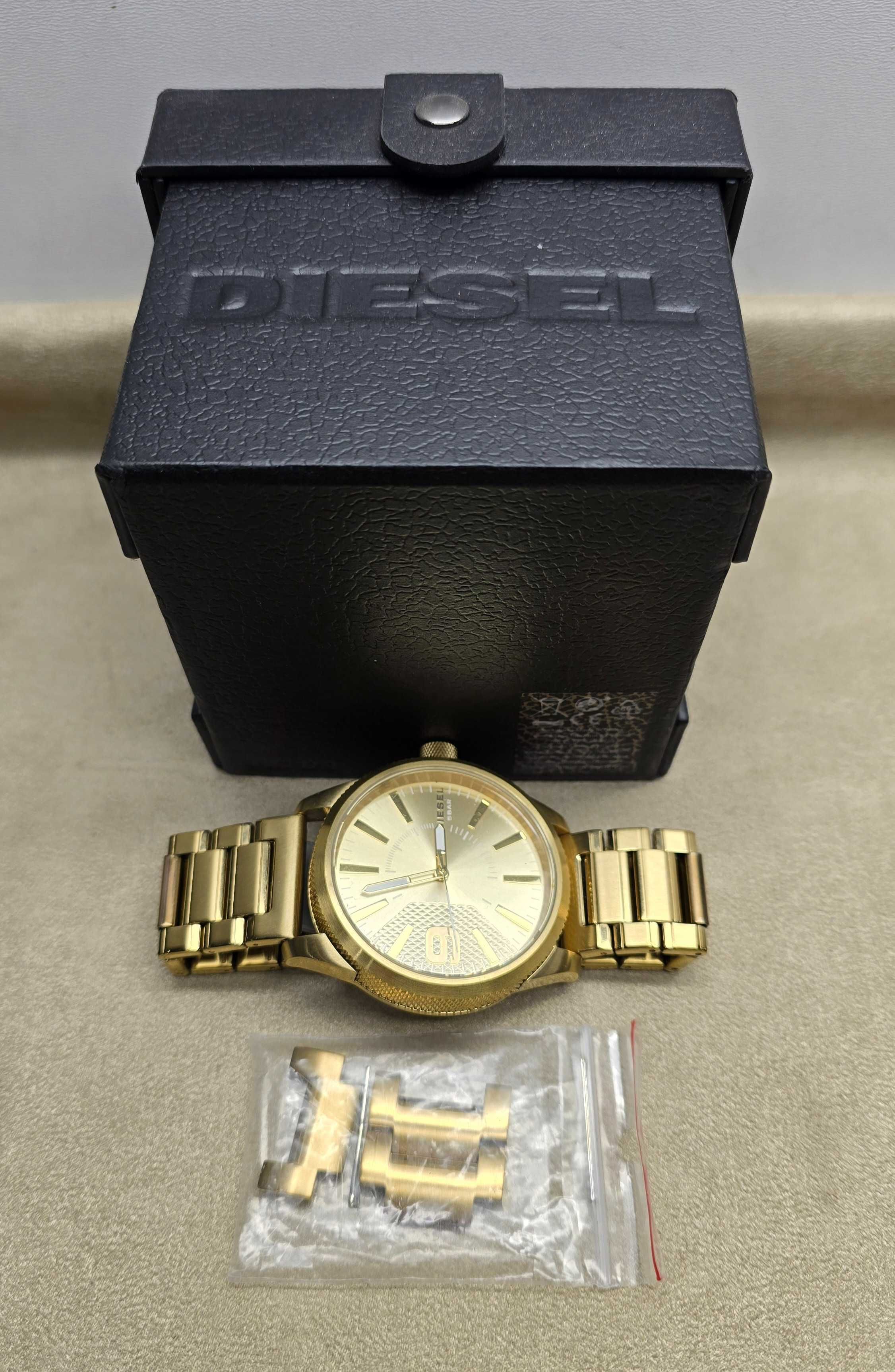 Modny zegarek Diesel RASP DZ1761
