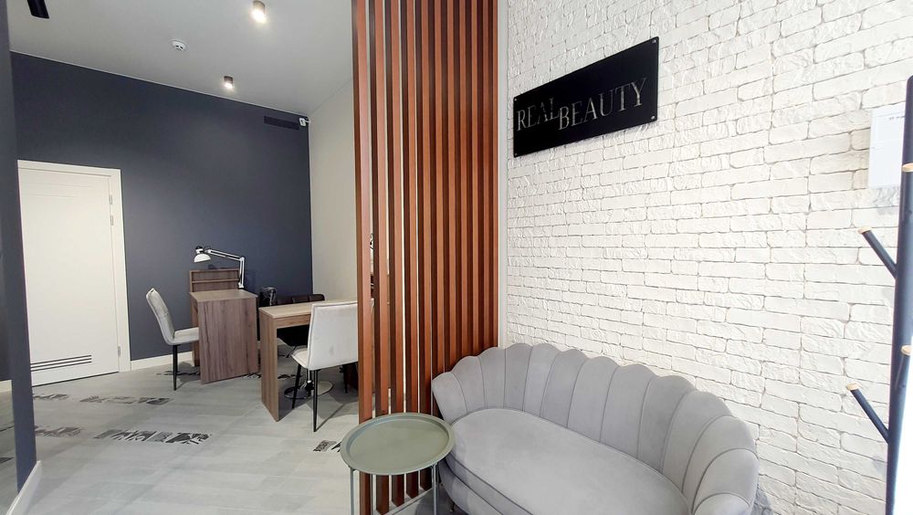 Аренда студии красоты на 10-ой ст.Большого Фонтана