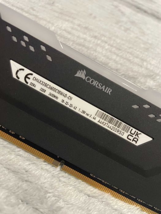 Corsair Vengeance RGB PRO 64GB DDR4 3600MHz
