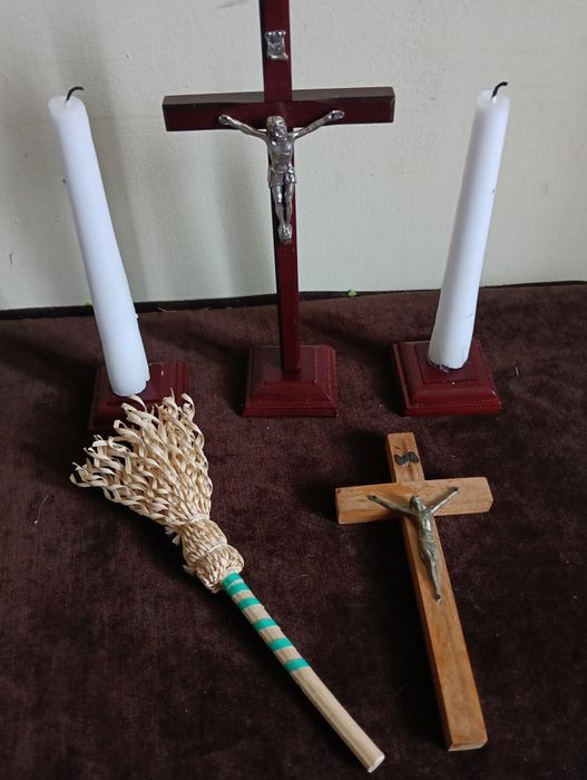 Krzyż + świeczniki + krzyż wiszący
