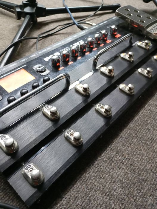 Гитарно -басовый процессор