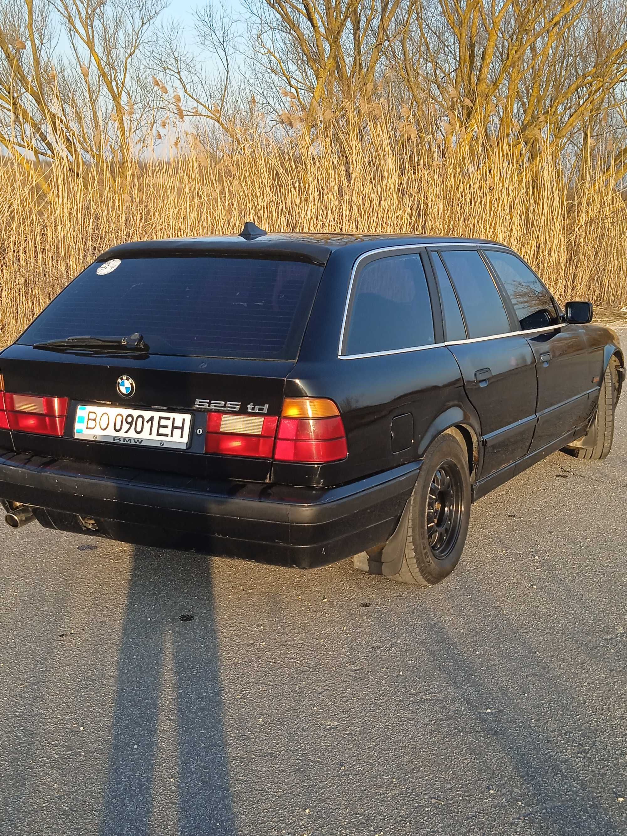 Продам BMW E34 525d