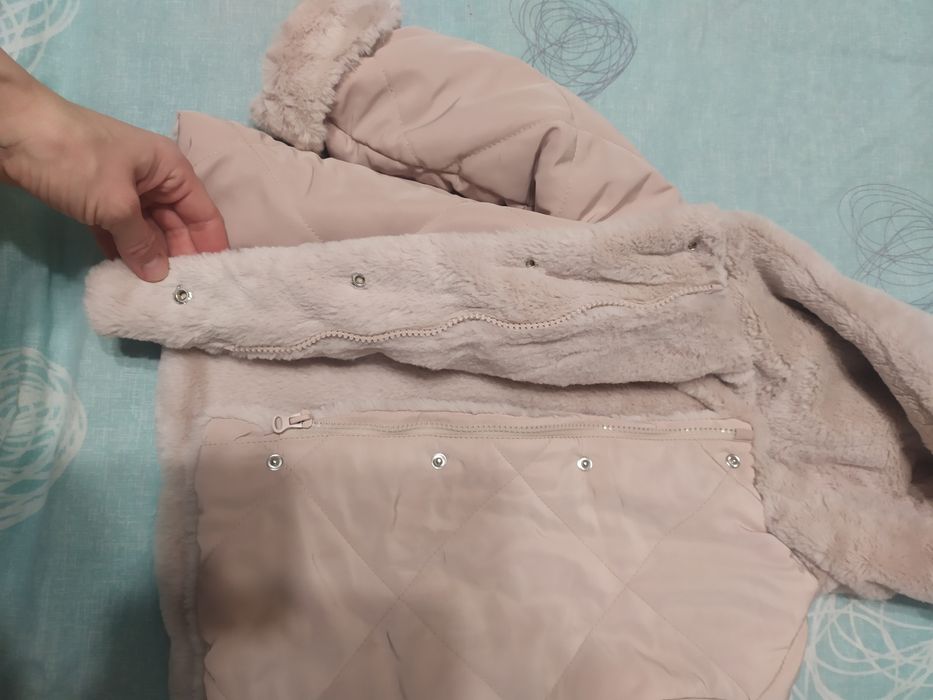 Куртка Zara, 92, стан нової