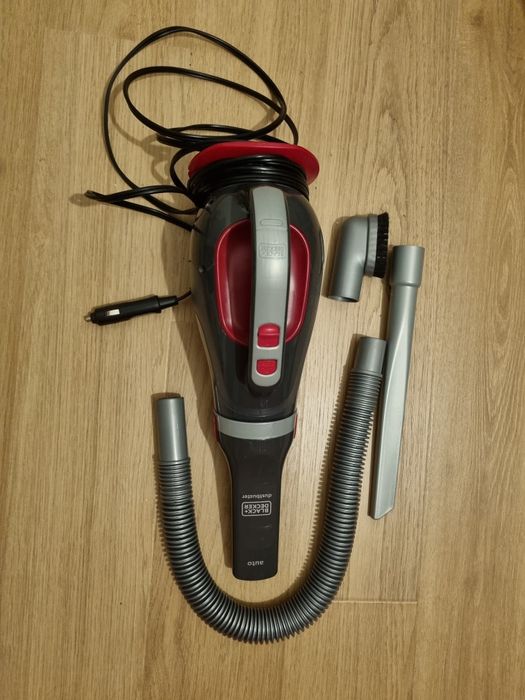 Odkurzacz do samochodu Black+Decker do zapalniczki