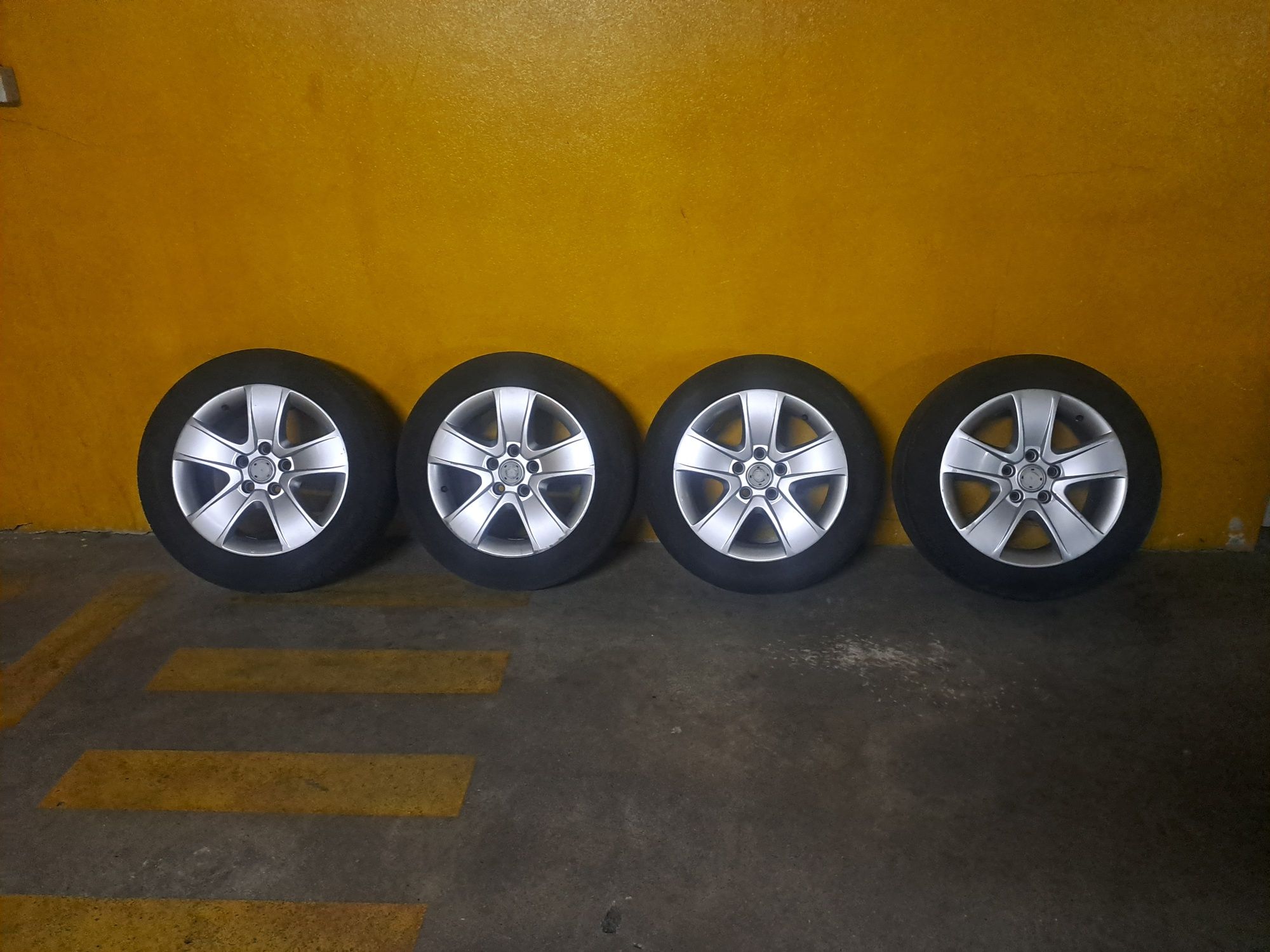 Jantes 16 5x112 grupo VW originais Skoda