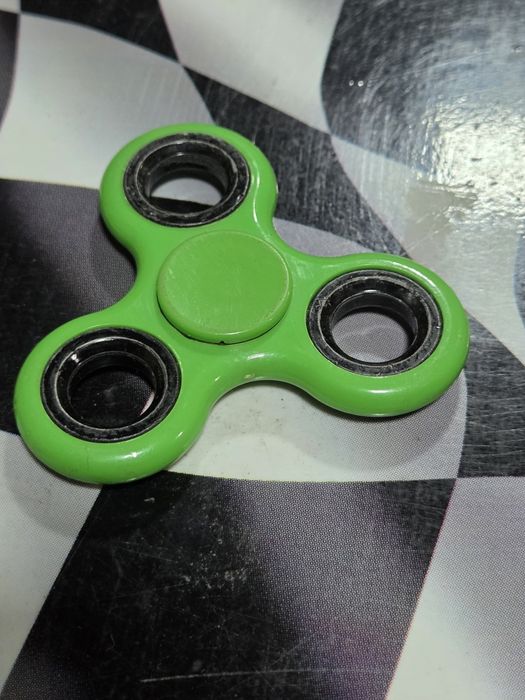 Fidget spinner verde