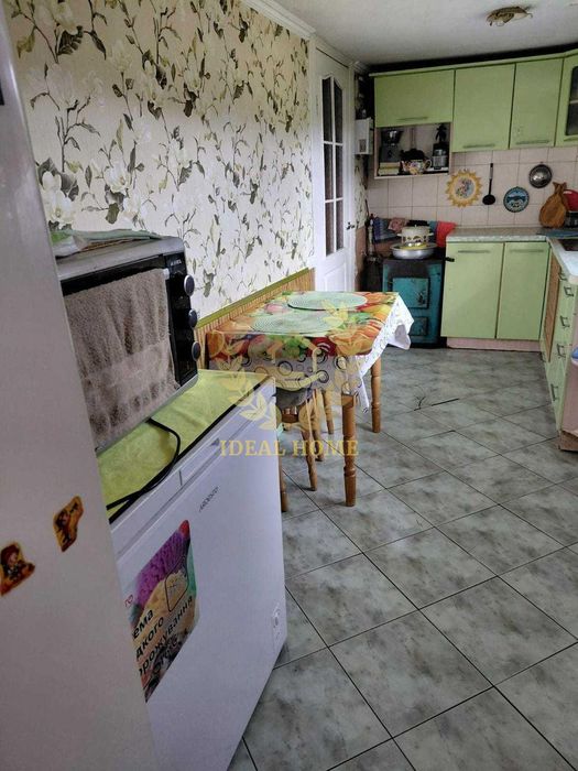 Продам будинок у Півці,Можливо під виплату