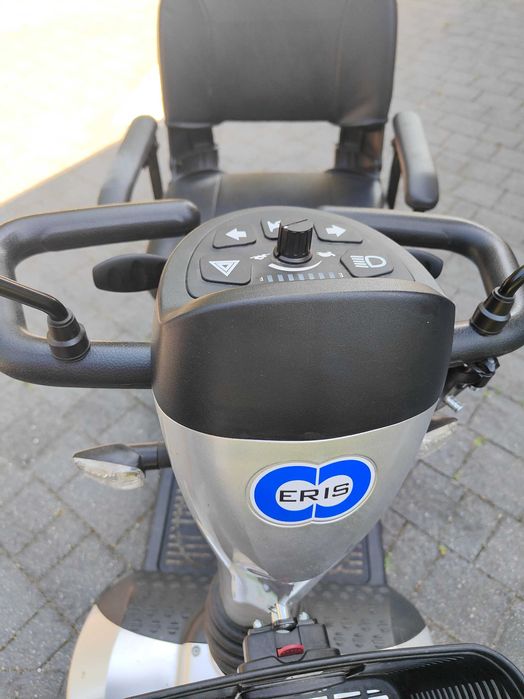 Wózek inwalidzki Eris skuter pojazd elektryczny