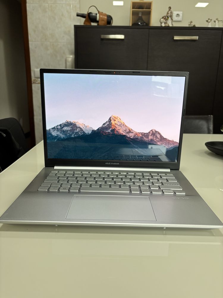 Portátil Asus Vivobook Pro 14 OLED