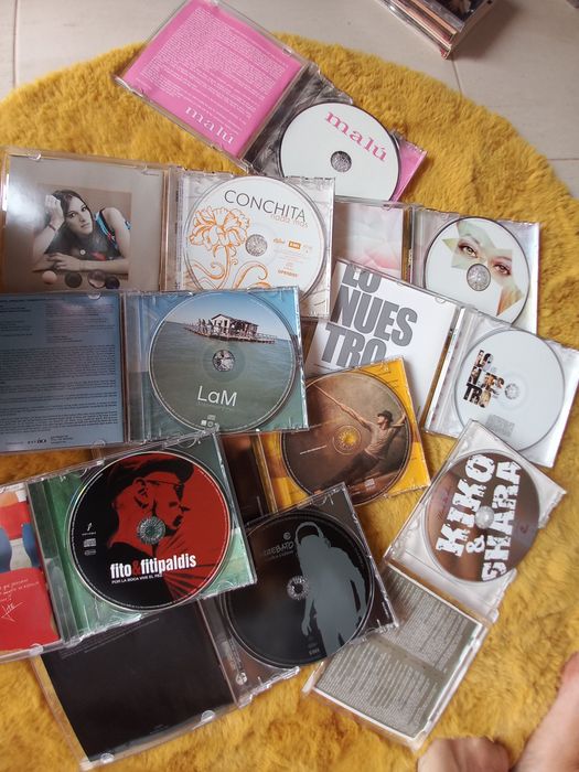 Vários cds espanhol e outros