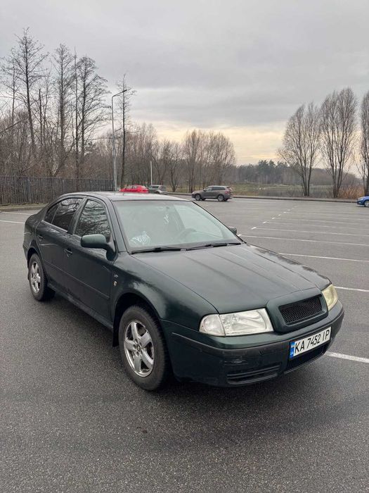 Продам Skoda Oktavia 2.0 газ/бензин