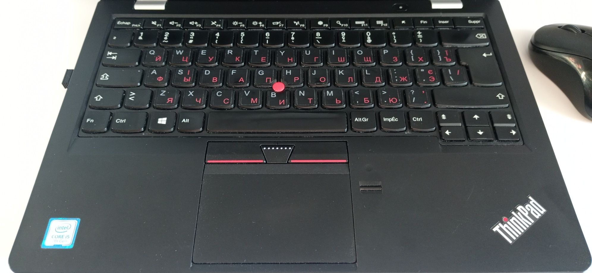 Ноутбук Lenovo ThinkPad i5-7200U / ddr4-12Gb/ SSD 120 ГБ