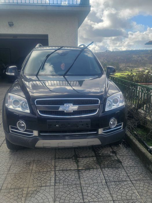 CHEVROLET CAPTIVA LTZ 7 Lugares (Volante á direita)