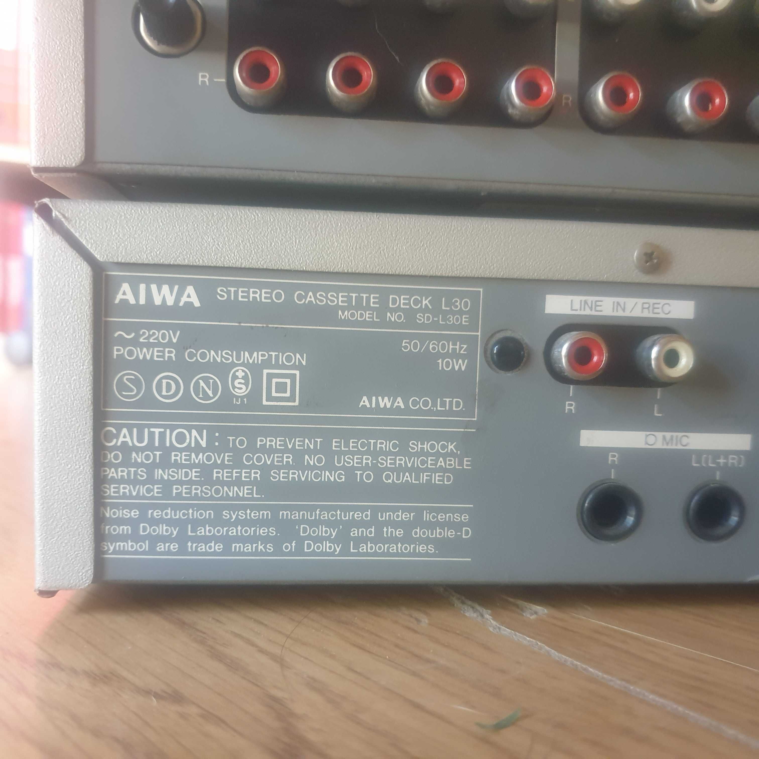 Aparelhagem AIWA + 2 colunas originais AIWA ( + 2 Trust + 2 Amstrad)