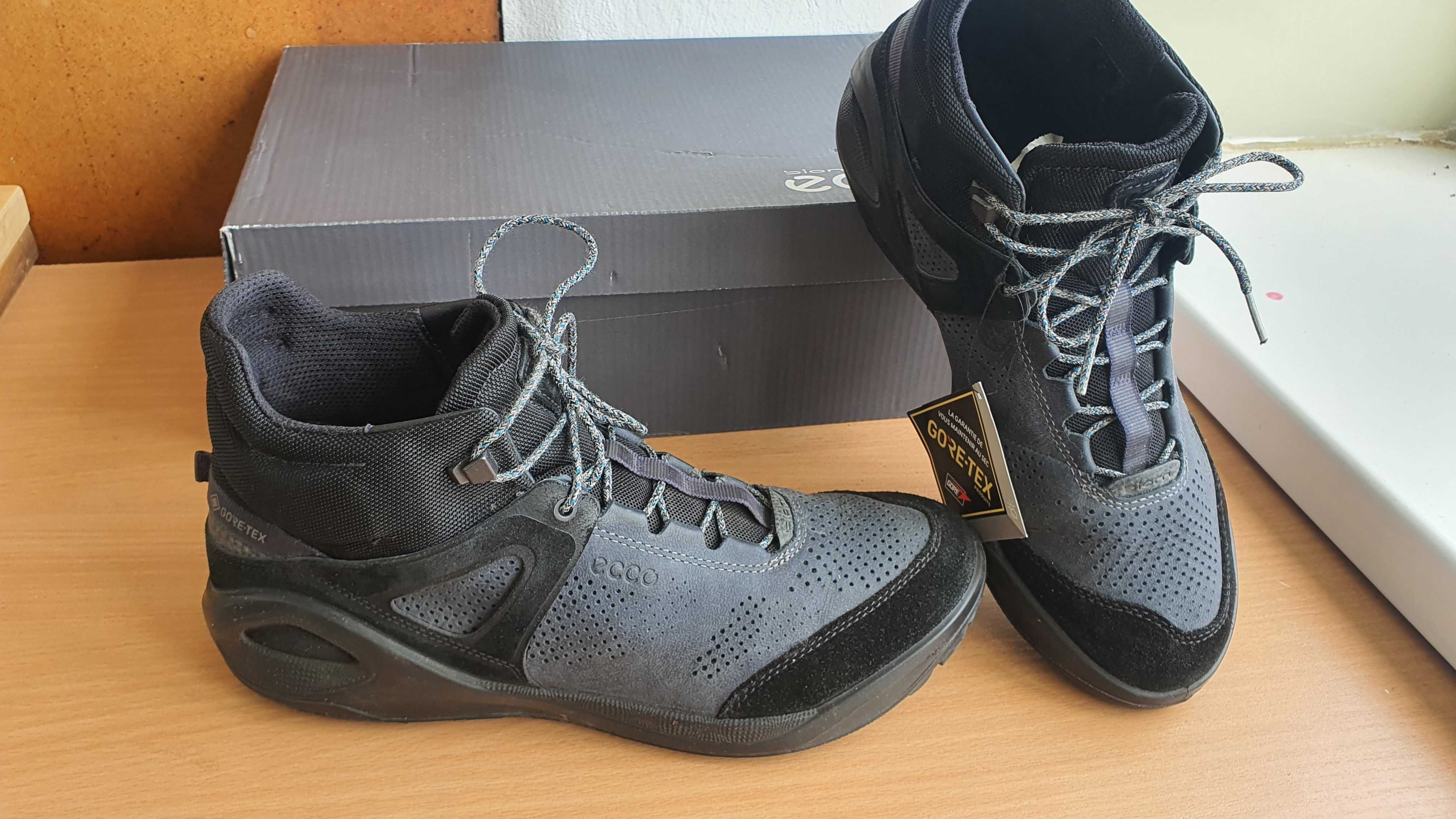 Ботинки ECCO ZM4268 BIOM 2GO GORE-TEX® (43размер).