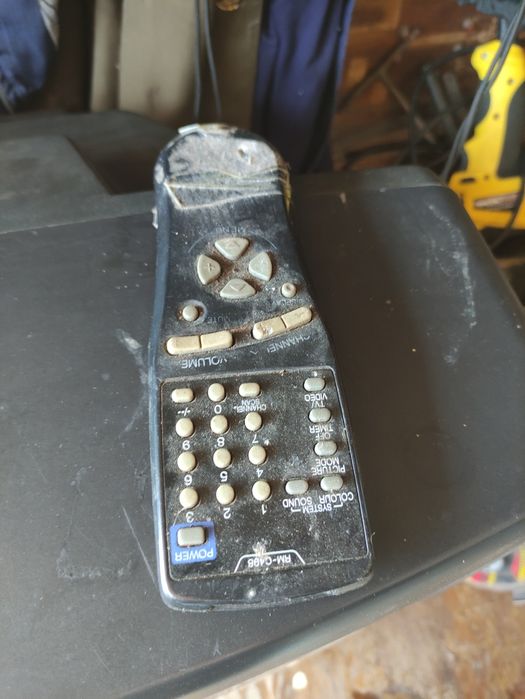 Телевізор JVC AV 2110 EE
