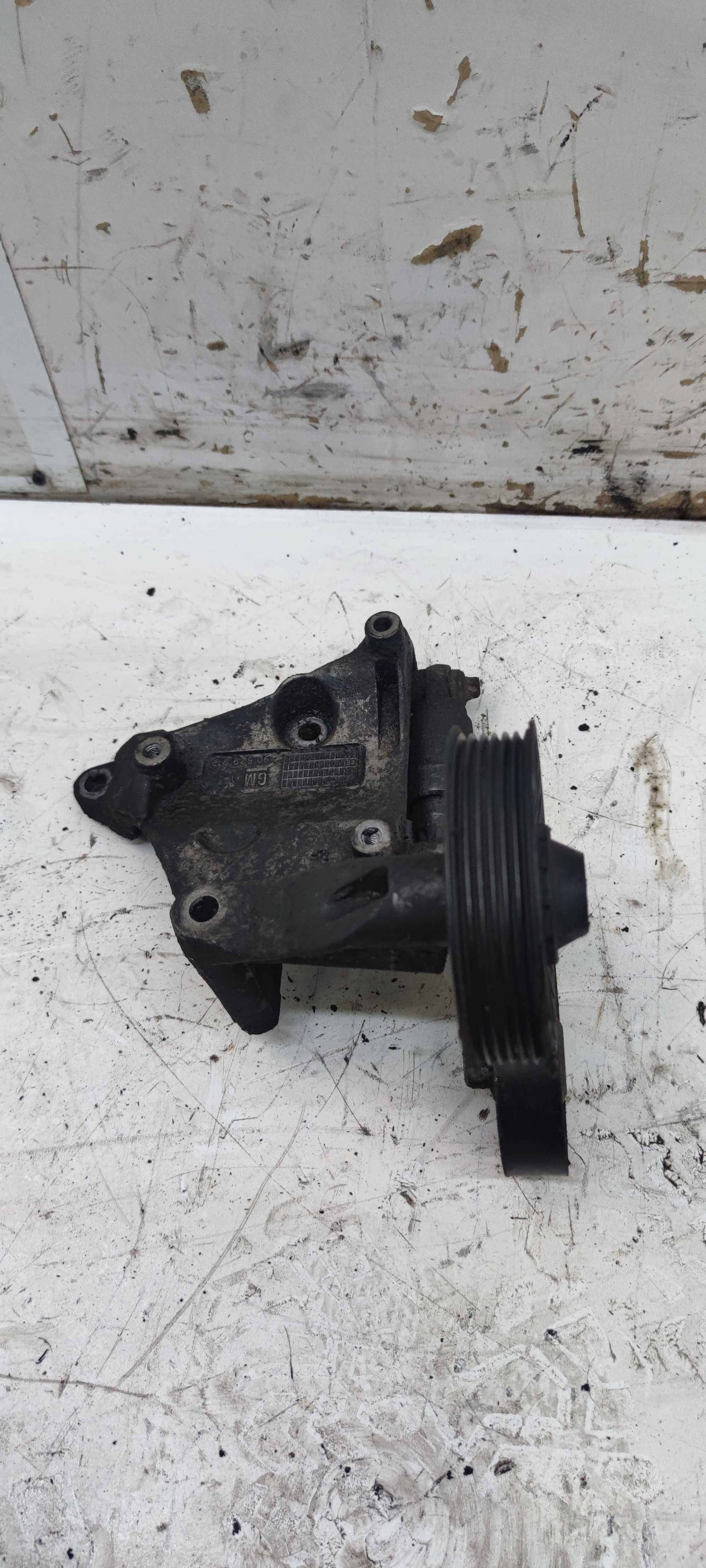 Opel Astra II G Łapa Alternatora 2.0DTL