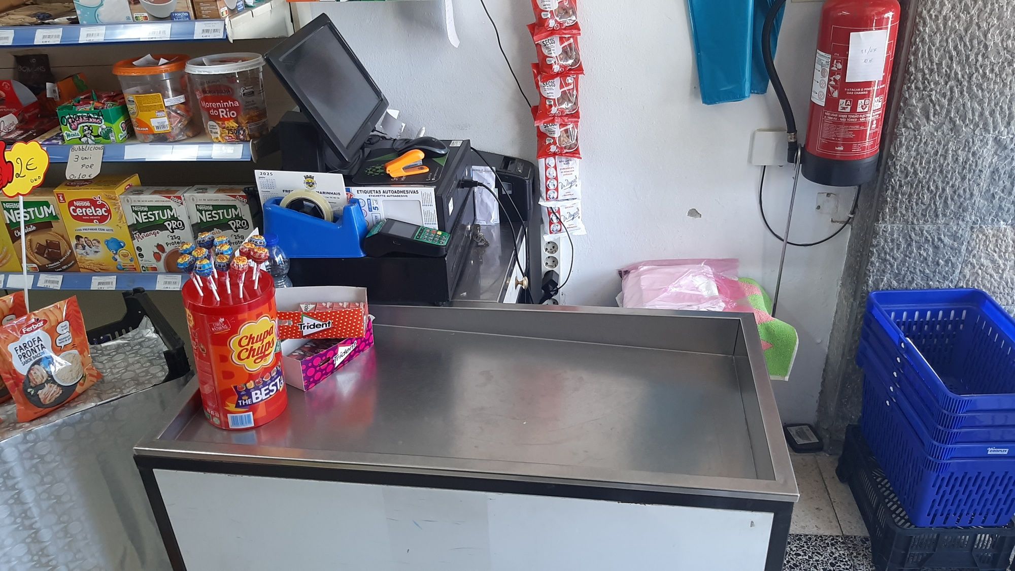 Vende-se equipamento de Mercearia