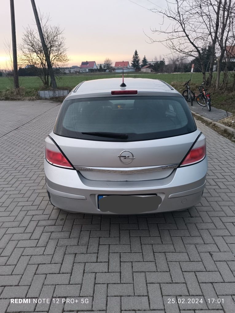 Opel Astra H 19 dtci