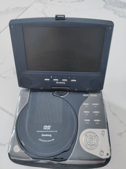 Портативный DVD ELENBERG LD750