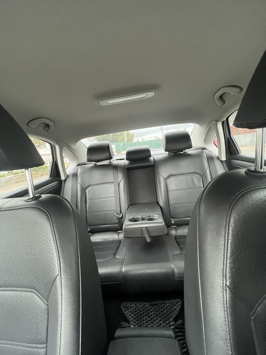 Продаж Фольксваген Пассат B7