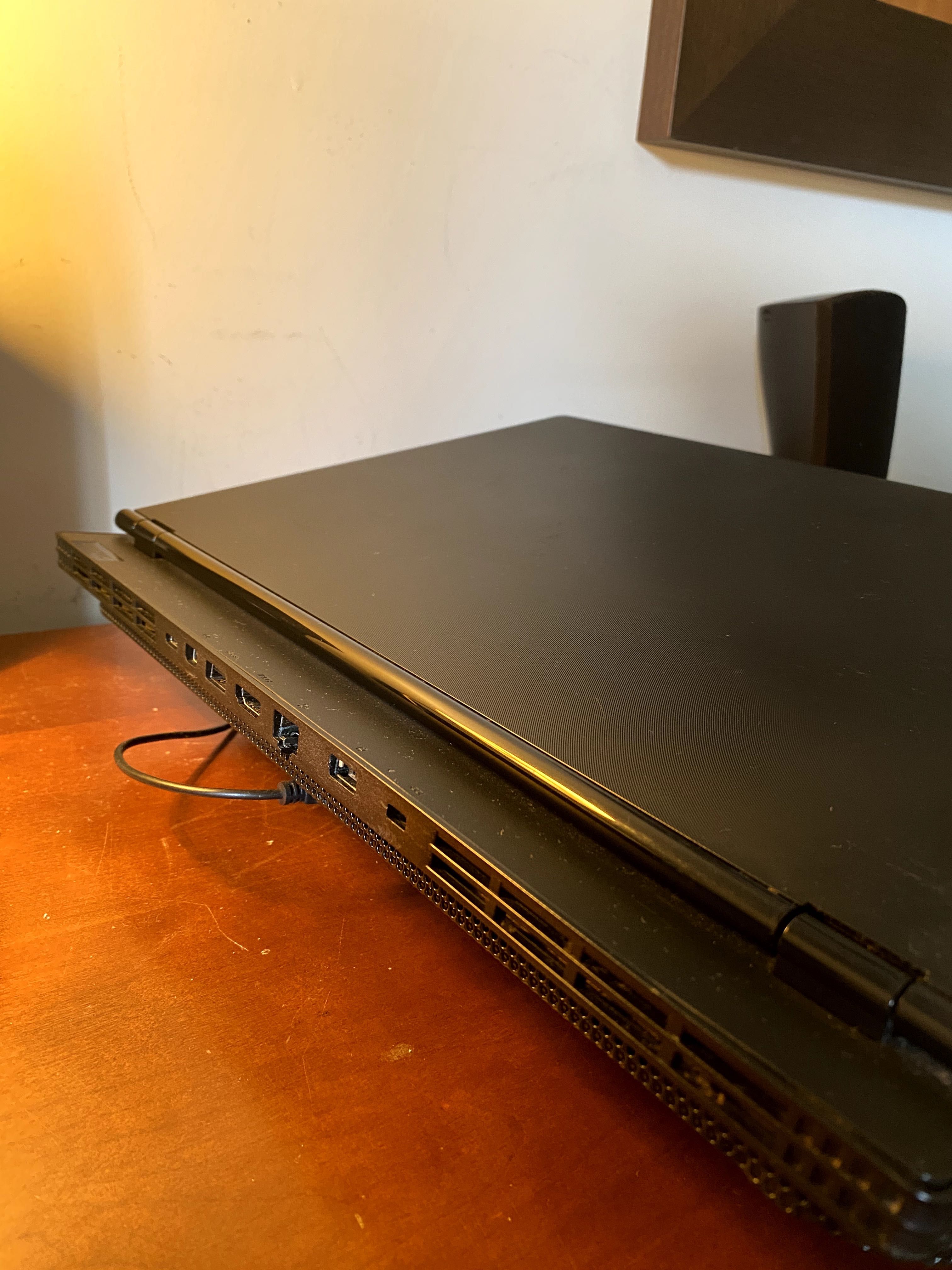 LENOVO Legion Y540 com 1TB de memória