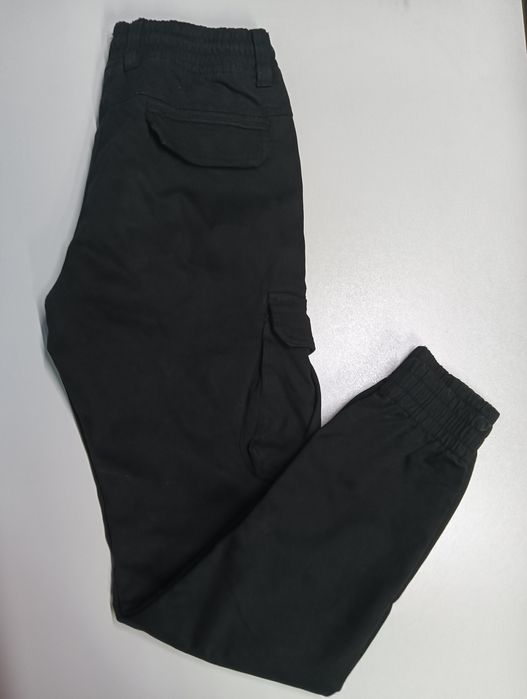 Joggery ocieplane bojówki męskie. Pas  84-86 cm